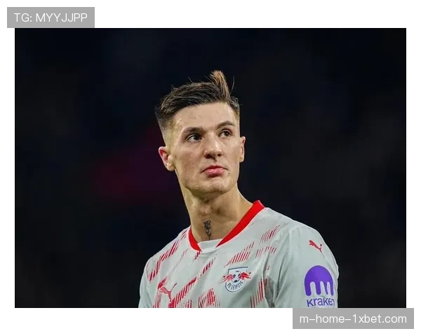 利物浦前锋埃基蒂克开场八分钟伤退 中锋位置用人捉襟见肘